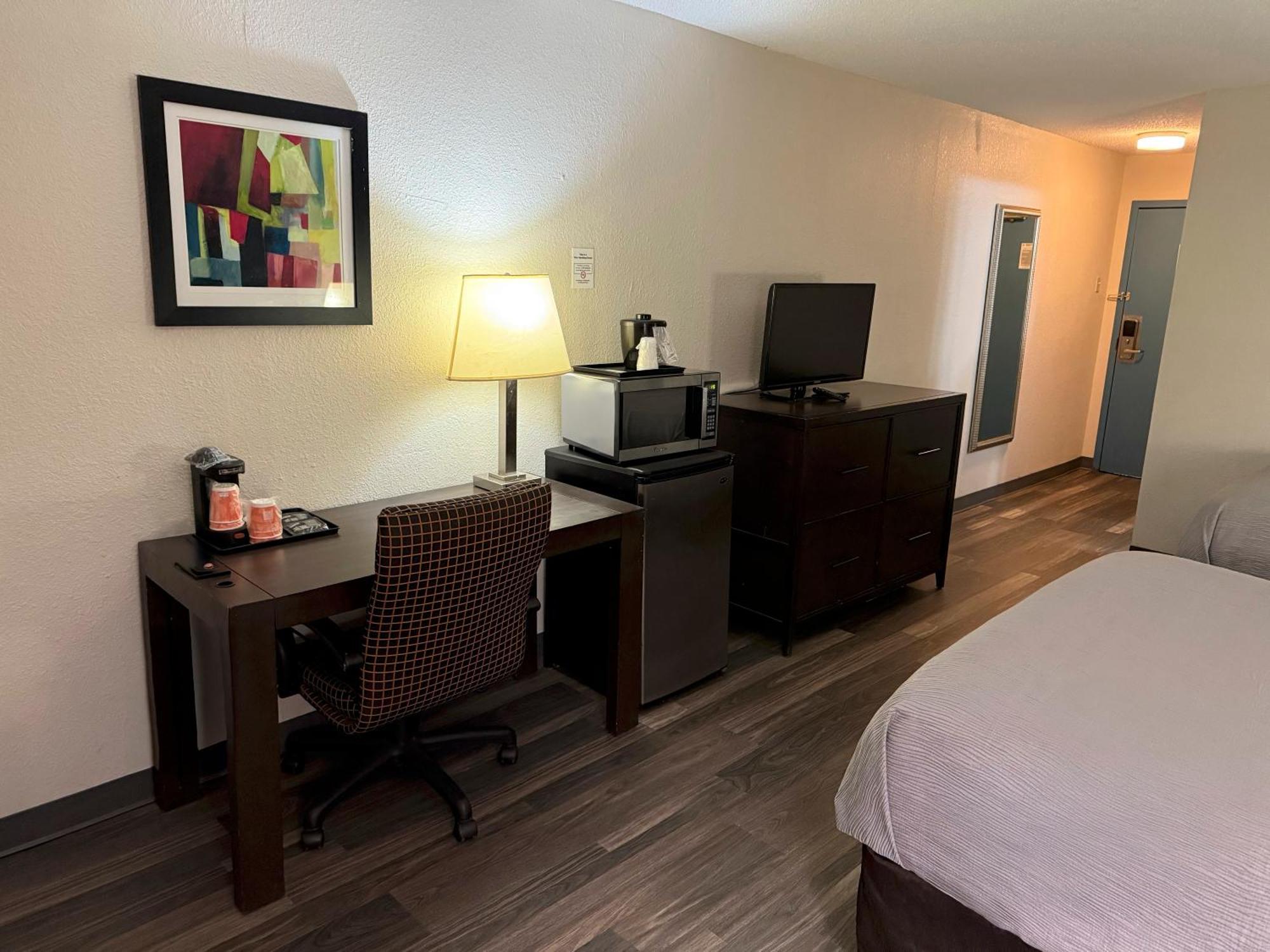 Double Room with Two Double Beds - Non-Smoking,1653541565:JPEG